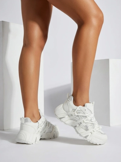 Naiste Valged Nahast Sporditossud Aurora Kevadeks