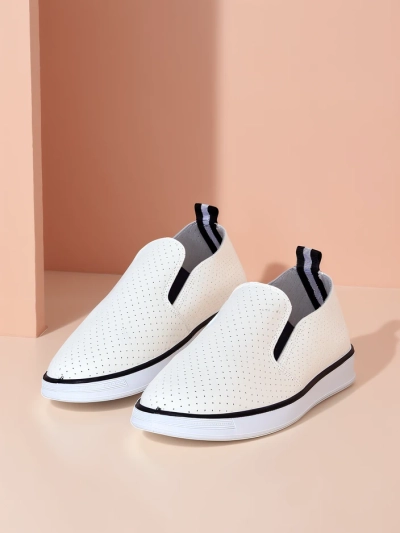 Royalfashion Women's perforated sports shoes Musio