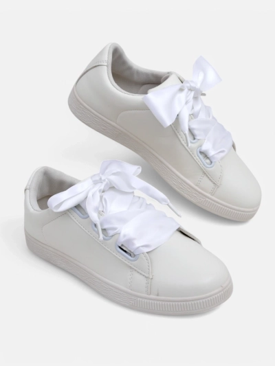 Женские эко-кожаные кроссовки Royalfashion с декоративными шнурками Etti