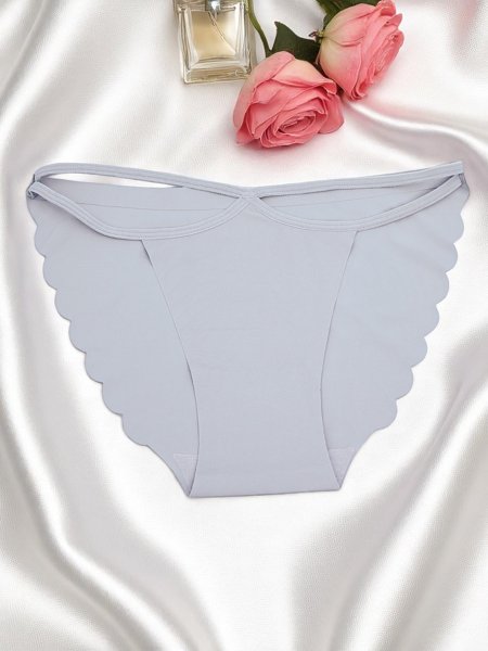 Royalfashion Laser-lõikega naiste aluspüksid dekoratiivsete rihmadega Edge Chic