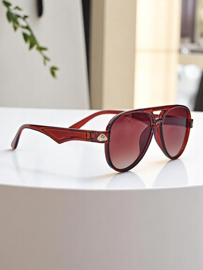 Royalfashion Päikeseprillid dekoreeritud sangadega Shadow Aviator