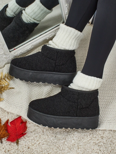 Lühikesed naiste kasukalaadsed saapad Marellin