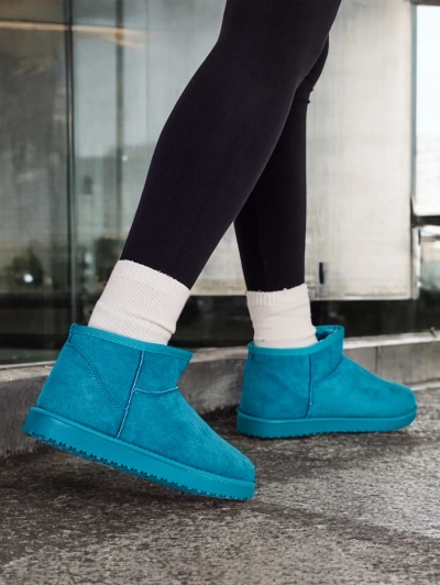 Royalfashion Short women's snow boots like Hozis