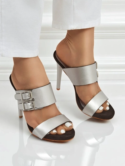 Aletheia hõbedased stiletto-kontsaga sandaalid 12cm ökonahast rihmadega