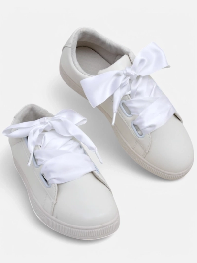 Женские эко-кожаные кроссовки Royalfashion с декоративными шнурками Etti