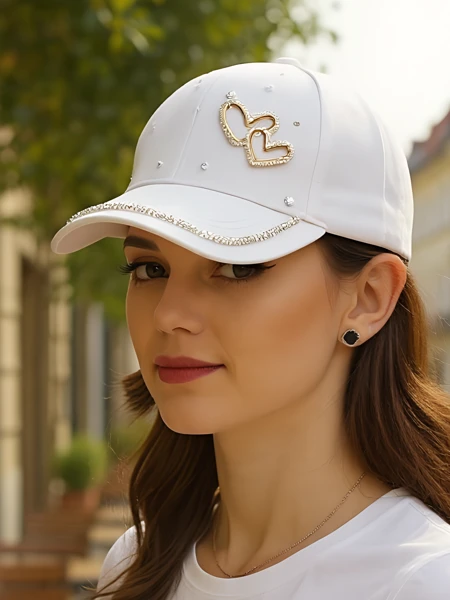 Royalfashion nokatsüda kaunistustega Cap Heart Spark