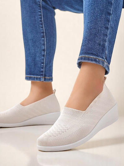 Royalfashion Women's loafers on a low wedge Epoles