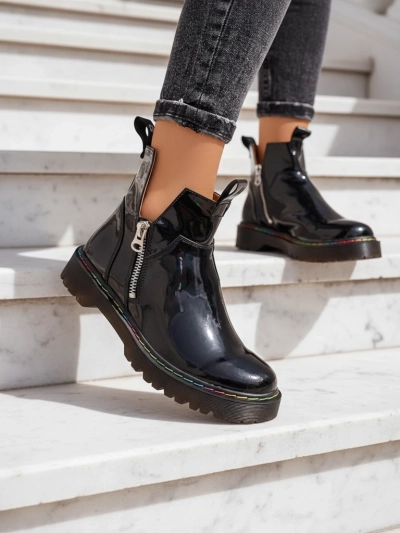 Black lacquered women's boots with a Odeta zipper - Footwear