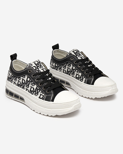 Must-valged platvormiga Sneakersid Livia