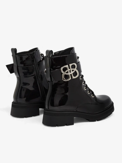 Lakitud ökonahast naiste poolsaapad Veuli