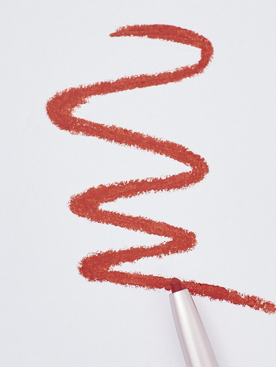 Lip pencil in the color Strawberry Mousse