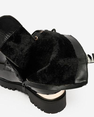 Royalfashion Naiste lakitud baggerisaapad mustad Simbeba