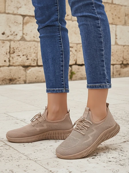 Royalfashion slip-on stiilis naiste riidest spordijalatsid Royaletta