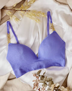 violetne