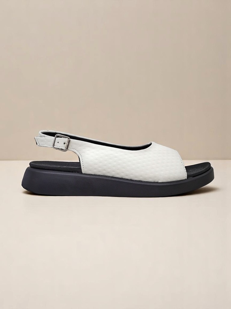 Royalfashion Women's Riva sandals on a thick sole