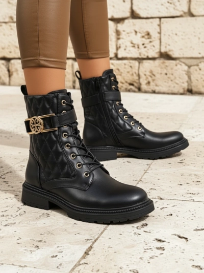 Tepitud ökoloogilisest nahast naiste poolsaapad Sable Rose