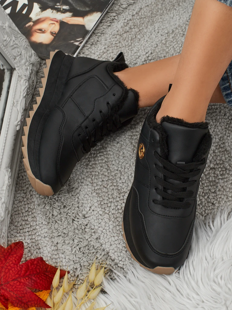 Royalfashion Утепленные женские кроссовки с мехом Casot