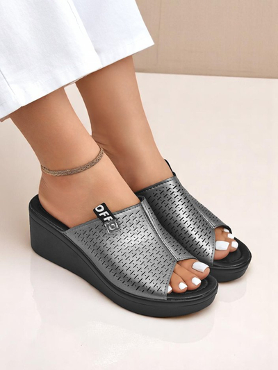 Royalfashion Женские шлепанцы на танкетке Luna Wedge