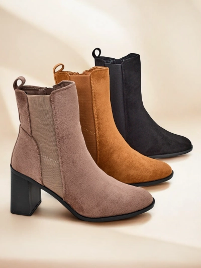 Royalfashion Kvinnene sine ankelføtter på en hæl Enotto