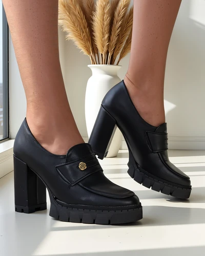 Royalfashion Naiste Mokasyny Detolla