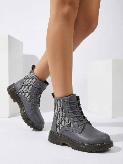 Royalfashion Naiste ankle saapad mustriga Efrioz