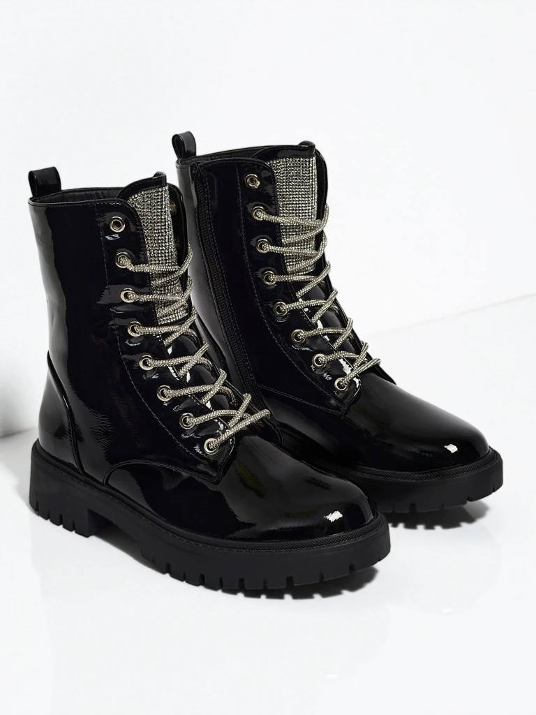 Fjorra Women's Patent Lace-up Ankle Boots