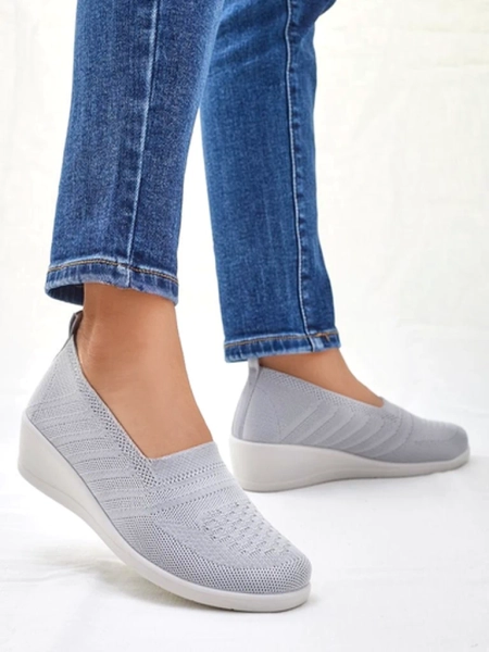 Royalfashion Naiste mokassiinid madalal kandikul Epoles