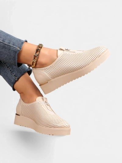 Royalfashion Slip-on naiste perforatsiooni kingad Goffies