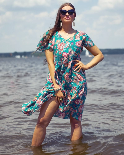 Royalfashion Roheline värvilise lillemustriga naiste kleit