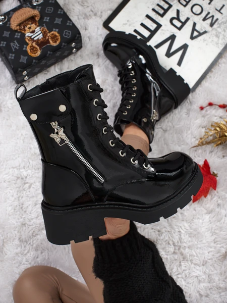 Naiste lakitud tööstiilis saapad Seray