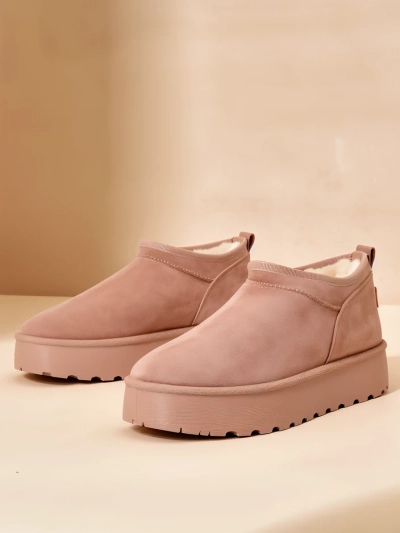 Royalfashion Naiste lühikesed saapad a'la lumesaapad Ozozi