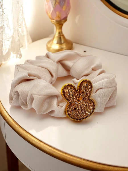 Royalfashion Juuksekumm dekoratiivse jänkuga Satin Bunny