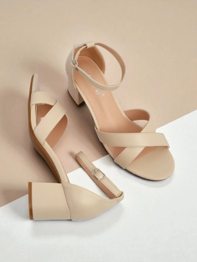 Royalfashion Naiste madala plokkkontsaga sandaalid Eleganza Strap