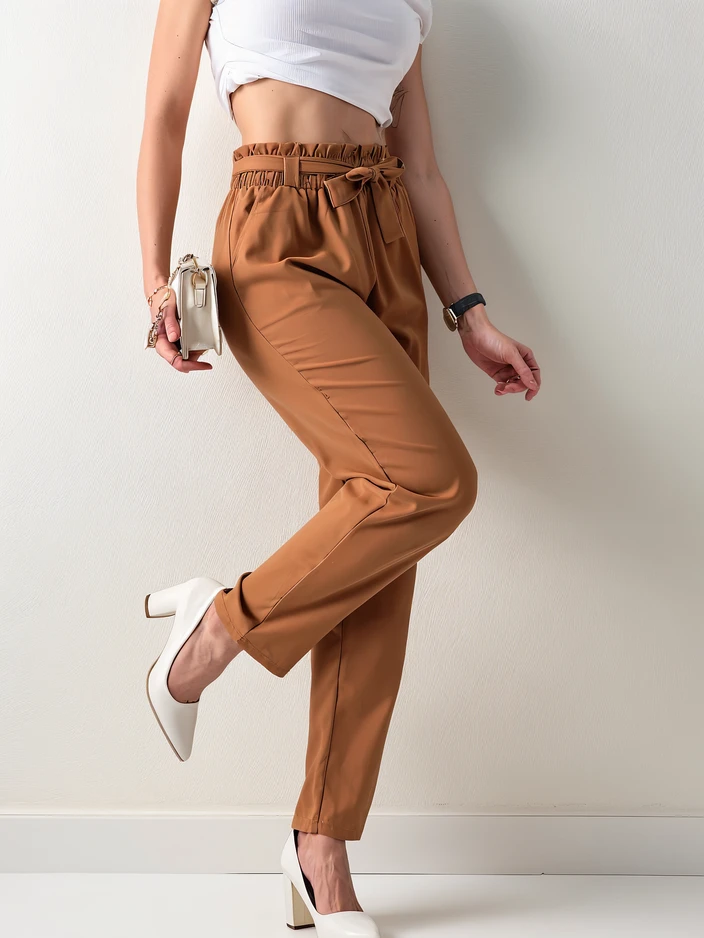 Royalfashion Simple women's fabric pants with a belt