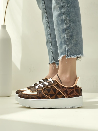 Royalfashion Women's sports shoes with Ozofio print