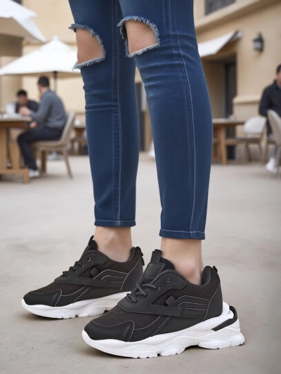 Женские спортивные кроссовки Royalfashion на платформе Gerovis