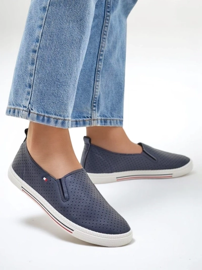 Royalfashion Ladies' perforated slip-on shoes Vielles
