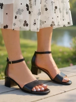 must || inny kolor
