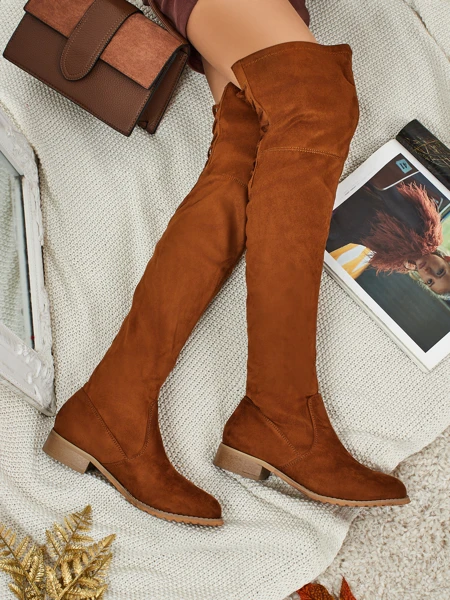 Naiste põlve ületavad öko-seemisnahast saapad Denvoria