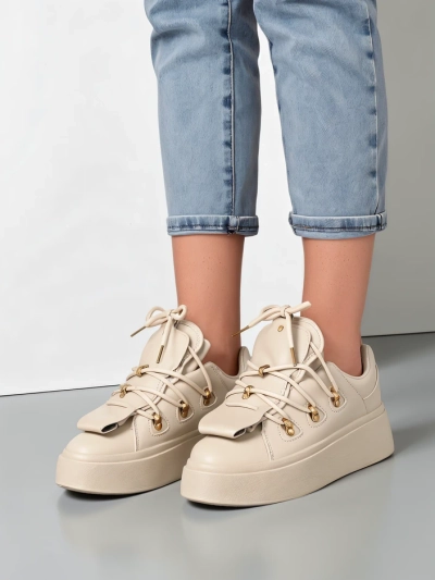 Royalfashion Women's sneakers with a decorative tongue Domatories