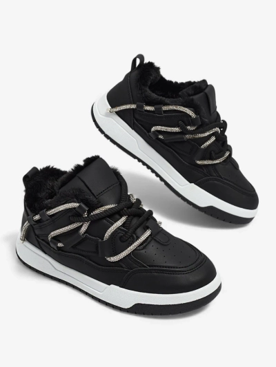 Naiste Luna mustad öko-nahast igapäevatossud