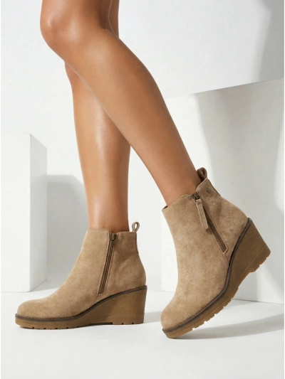 Zarrico Women's Wedge Ankle Boots