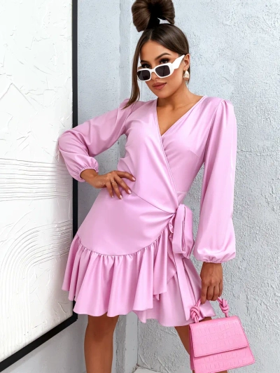 Royalfashion Naiste seotud mini kleit volangidega