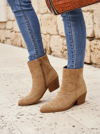 Women's Velvet Ash cowboy boots - heeled
