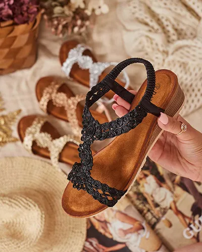 Royalfashion Naiste sandaalid peene pealsega Millis