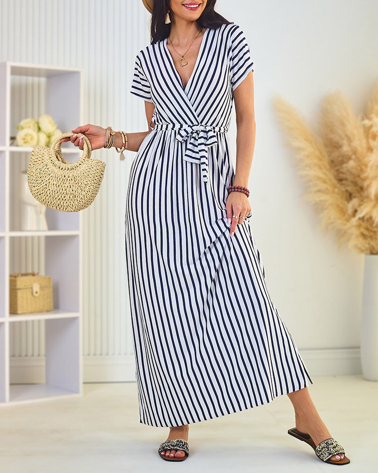 Royalfashion Naiste triibuline midi-kleit