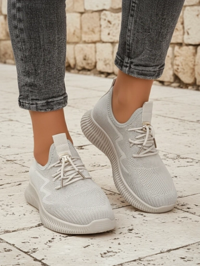 Aurelia Bianca – White Women's Royalfashion Sneakers on a Flat Sole