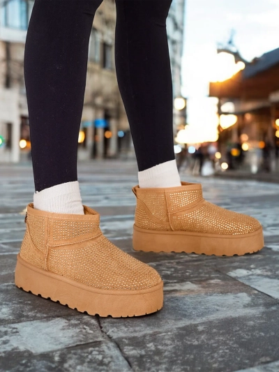 Royalfashion Beige women's snow boots a'la UGGs Corob