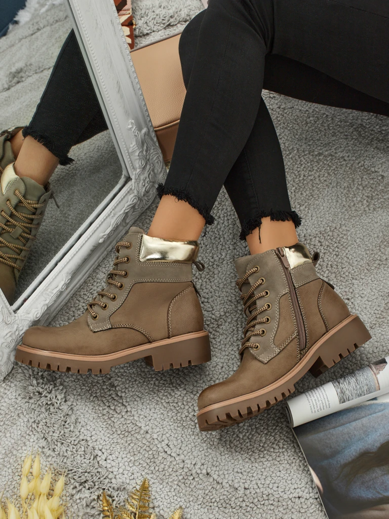 Женские ботинки-траперы Maestroe