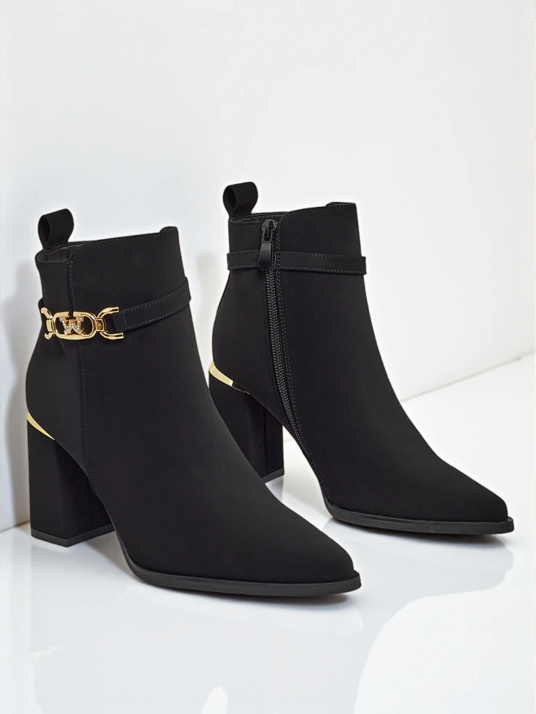 Naiste замш-ökoloogilisest nahast saapad Ostirena